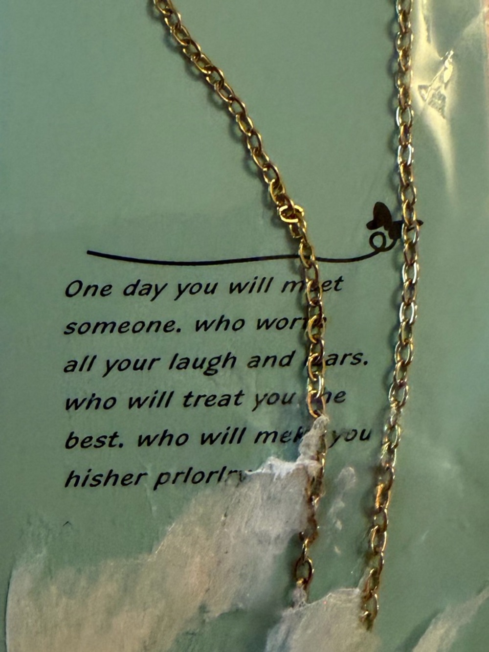 Source Unknown Gold Butterfly Necklace with Green Accent 16” - Picture 3 of 4
